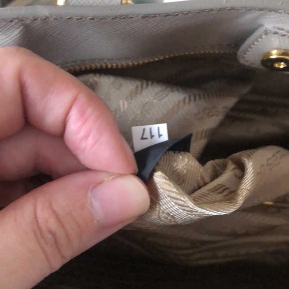 PRADA Saffiano Lux BN1844 - Picture 11 of 12